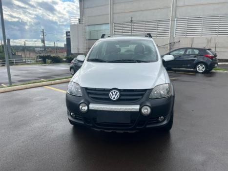 VOLKSWAGEN Crossfox 1.0 12V 4P FLEX, Foto 2