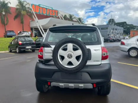 VOLKSWAGEN Crossfox 1.0 12V 4P FLEX, Foto 6