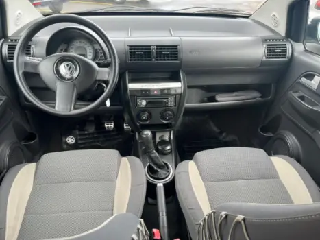 VOLKSWAGEN Crossfox 1.0 12V 4P FLEX, Foto 8