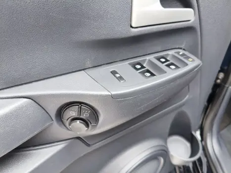 VOLKSWAGEN Crossfox 1.6 4P FLEX, Foto 11