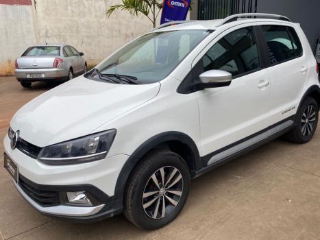 VOLKSWAGEN Crossfox 1.0 12V 4P FLEX, Foto 4