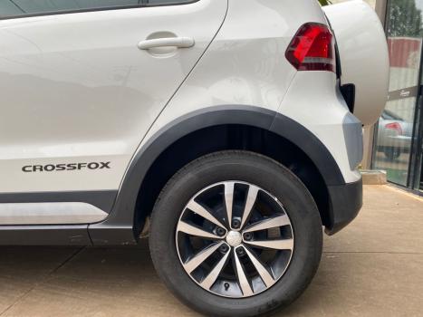 VOLKSWAGEN Crossfox 1.0 12V 4P FLEX, Foto 5