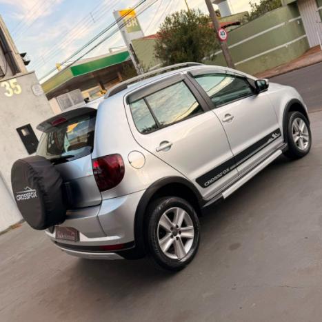 VOLKSWAGEN Crossfox 1.6 4P FLEX, Foto 3
