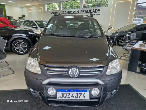 VOLKSWAGEN Crossfox 1.6 4P FLEX, Foto 2