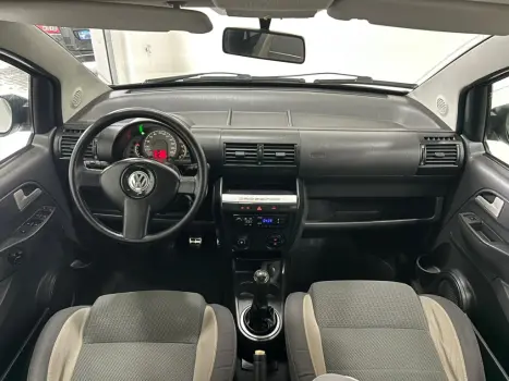 VOLKSWAGEN Crossfox 1.6 4P FLEX, Foto 11