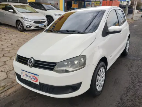 VOLKSWAGEN Fox 1.0 4P I-TREND FLEX, Foto 2 VOLKSWAGEN Fox 1.0 4P I-TREND FLEX, Foto 2