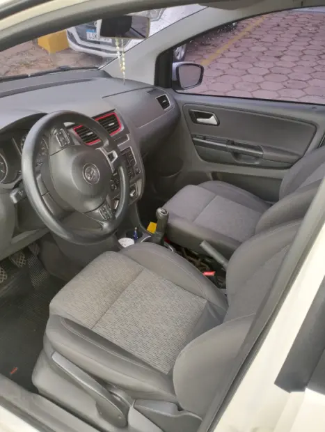 VOLKSWAGEN Fox 1.0 4P I-TREND FLEX, Foto 6 VOLKSWAGEN Fox 1.0 4P I-TREND FLEX, Foto 6