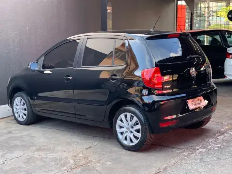 VOLKSWAGEN Fox 1.0 4P BLACKFOX FLEX, Foto 4