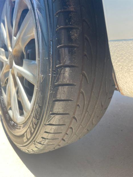 VOLKSWAGEN Fox 1.0 4P TREND FLEX, Foto 5