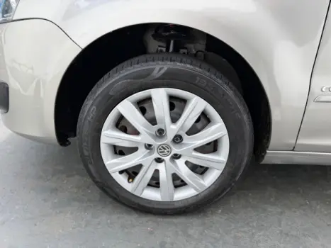 VOLKSWAGEN Fox 1.0 4P COMFORTLINE FLEX, Foto 6