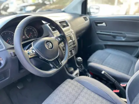 VOLKSWAGEN Fox 1.0 4P COMFORTLINE FLEX, Foto 7