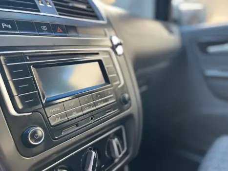 VOLKSWAGEN Fox 1.0 4P COMFORTLINE FLEX, Foto 14