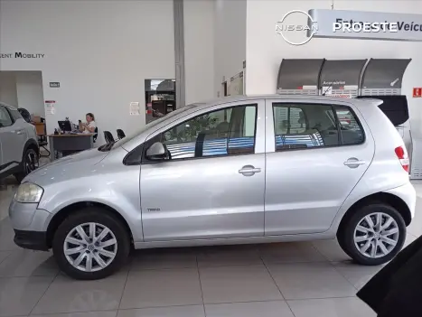 VOLKSWAGEN Fox 1.0 4P FLEX, Foto 2
