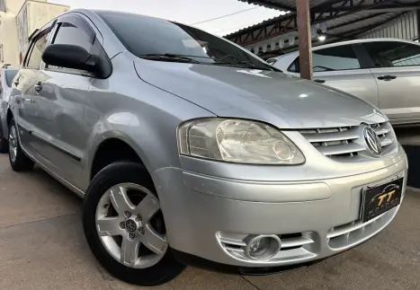 VOLKSWAGEN Fox 1.0 4P PLUS FLEX, Foto 1