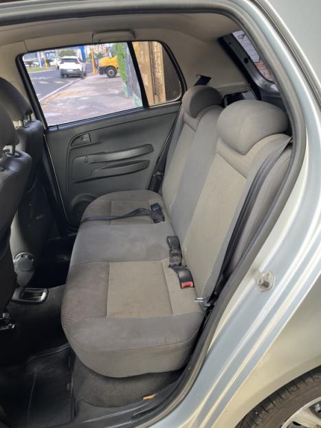 VOLKSWAGEN Fox 1.0 FLEX, Foto 4