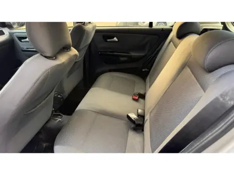 VOLKSWAGEN Fox 1.0 FLEX, Foto 6