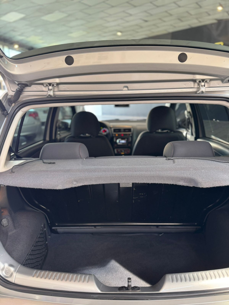 VOLKSWAGEN Fox 1.6 16V 4P MSI HIGHLINE FLEX, Foto 7