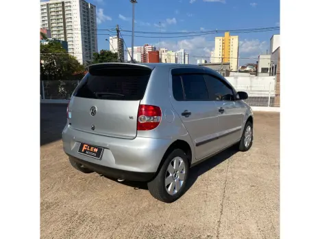 VOLKSWAGEN Fox 1.6 4P ROUTE FLEX, Foto 4 VOLKSWAGEN Fox 1.6 4P ROUTE FLEX, Foto 4