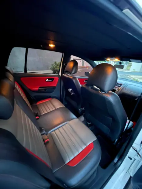 VOLKSWAGEN Fox 1.6 4P PEPPER FLEX, Foto 9