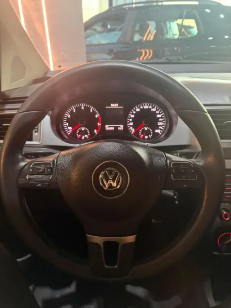 VOLKSWAGEN Fox 1.6 4P MSI TRENDLINE FLEX, Foto 11