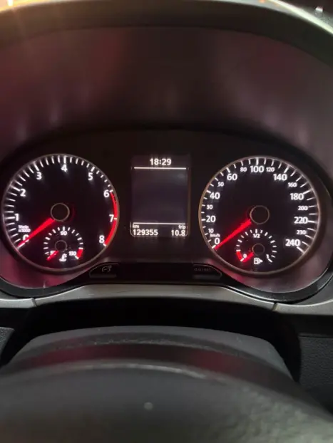 VOLKSWAGEN Fox 1.6 4P MSI TRENDLINE FLEX, Foto 14