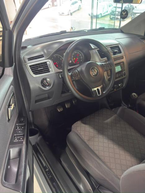 VOLKSWAGEN Fox 1.6 4P MSI TRENDLINE FLEX, Foto 11