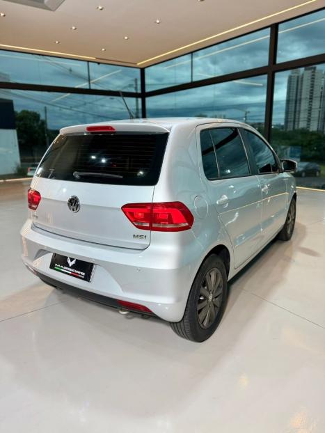 VOLKSWAGEN Fox 1.6 4P MSI TRENDLINE FLEX, Foto 6