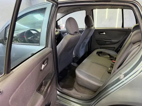 VOLKSWAGEN Fox 1.6 4P FLEX, Foto 9