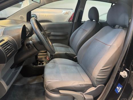 VOLKSWAGEN Fox 1.6 4P, Foto 10