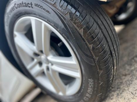 VOLKSWAGEN Fox 1.6 4P COMFORTLINE FLEX, Foto 14