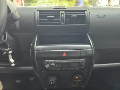 VOLKSWAGEN Fox 1.6 4P PLUS FLEX, Foto 10