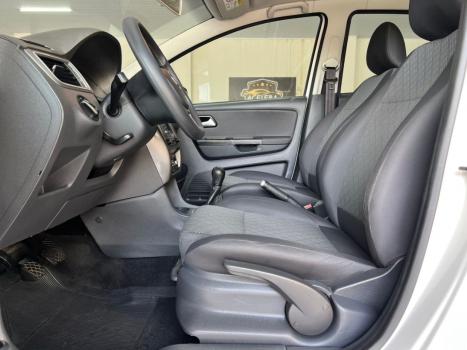 VOLKSWAGEN Fox 1.6 4P MSI TRENDLINE FLEX, Foto 5