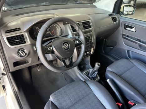 VOLKSWAGEN Fox 1.6 4P COMFORTLINE FLEX, Foto 3