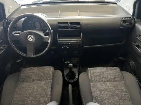 VOLKSWAGEN Fox 1.6 4P, Foto 6