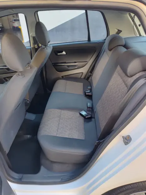 VOLKSWAGEN Fox 1.6 4P FLEX, Foto 10