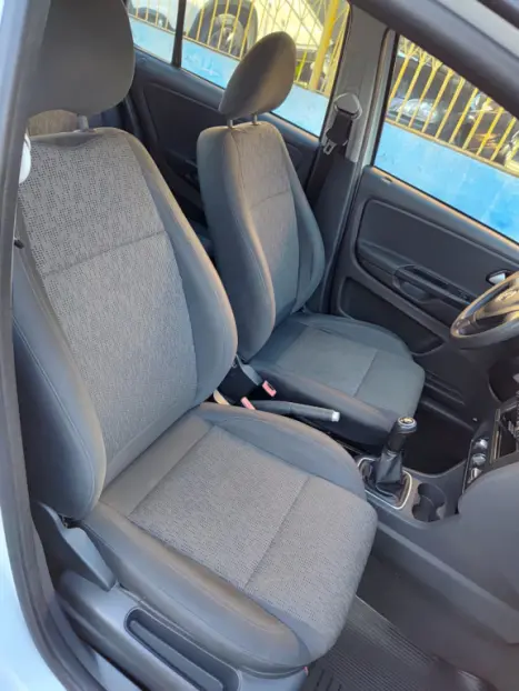 VOLKSWAGEN Fox 1.6 4P FLEX, Foto 11