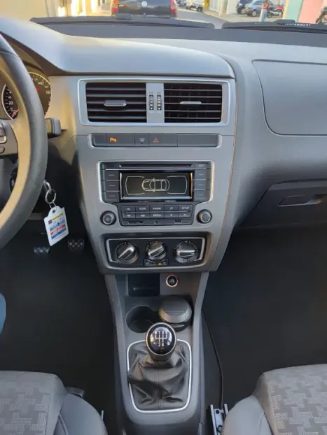 VOLKSWAGEN Fox 1.6 4P COMFORTLINE FLEX, Foto 16