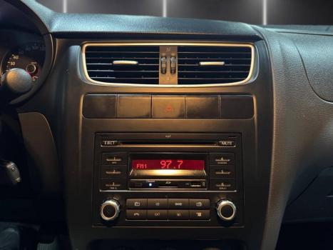 VOLKSWAGEN Fox 1.6 4P FLEX, Foto 8