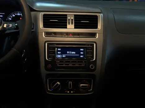 VOLKSWAGEN Fox 1.6 4P COMFORTLINE FLEX, Foto 16