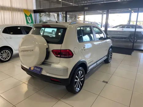 VOLKSWAGEN Fox 1.6 4P COMFORTLINE FLEX, Foto 4