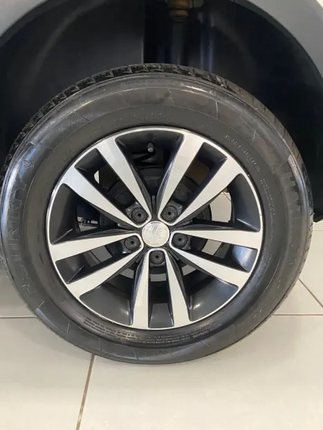 VOLKSWAGEN Fox 1.6 4P COMFORTLINE FLEX, Foto 10