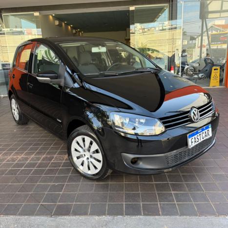 VOLKSWAGEN Fox 1.6 4P FLEX, Foto 1