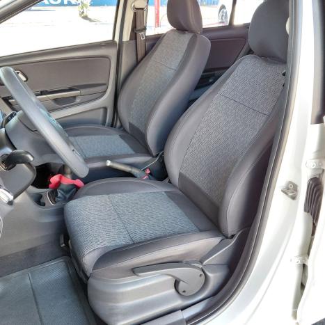 VOLKSWAGEN Fox 1.6 4P TREND FLEX, Foto 5