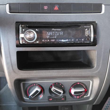 VOLKSWAGEN Fox 1.6 4P TREND FLEX, Foto 8