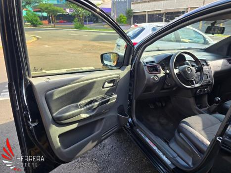 VOLKSWAGEN Fox 1.6 4P FLEX, Foto 9