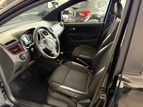 VOLKSWAGEN Fox 1.6 4P ROCK IN RIO FLEX, Foto 4