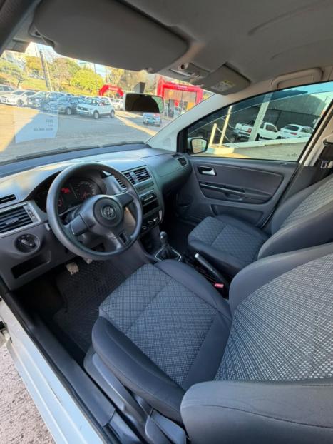 VOLKSWAGEN Fox 1.6 4P MSI TRENDLINE FLEX, Foto 12