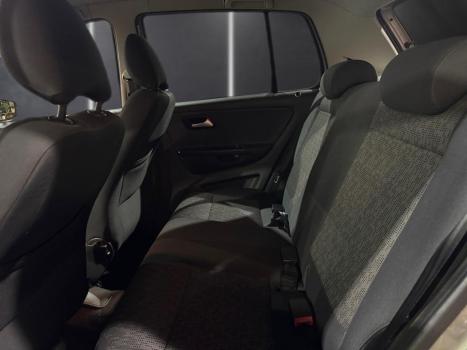VOLKSWAGEN Fox 1.6 4P FLEX, Foto 9