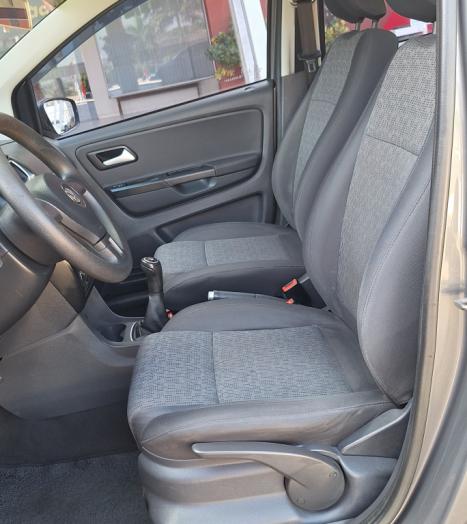 VOLKSWAGEN Fox 1.6 4P FLEX, Foto 8