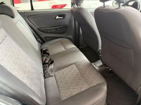 VOLKSWAGEN Fox 1.6 4P, Foto 8